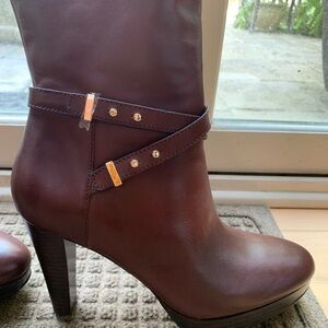 Cole haan brown leather boots size 9 3” never worn